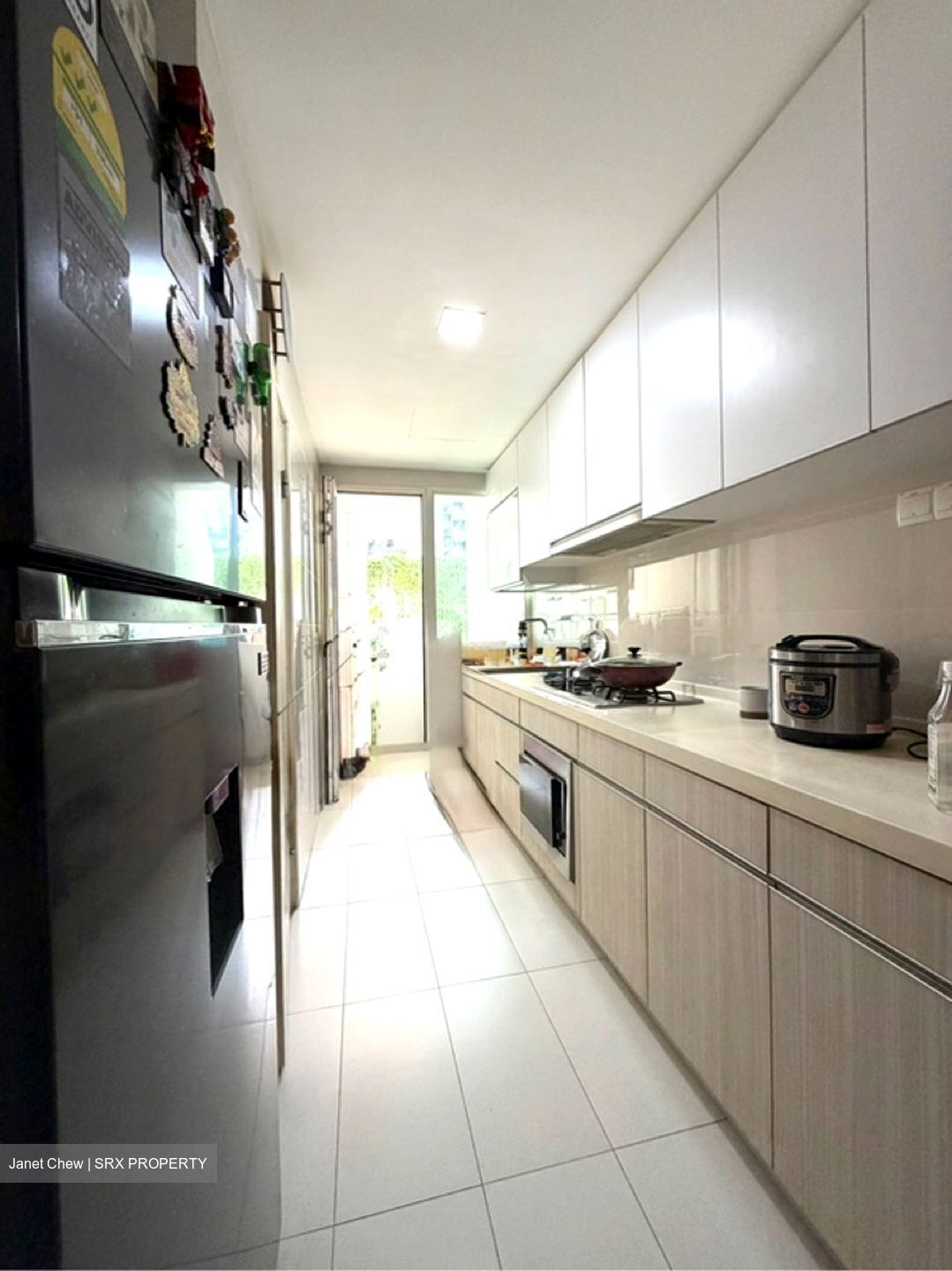 1 Canberra (D27), Condominium #615230441